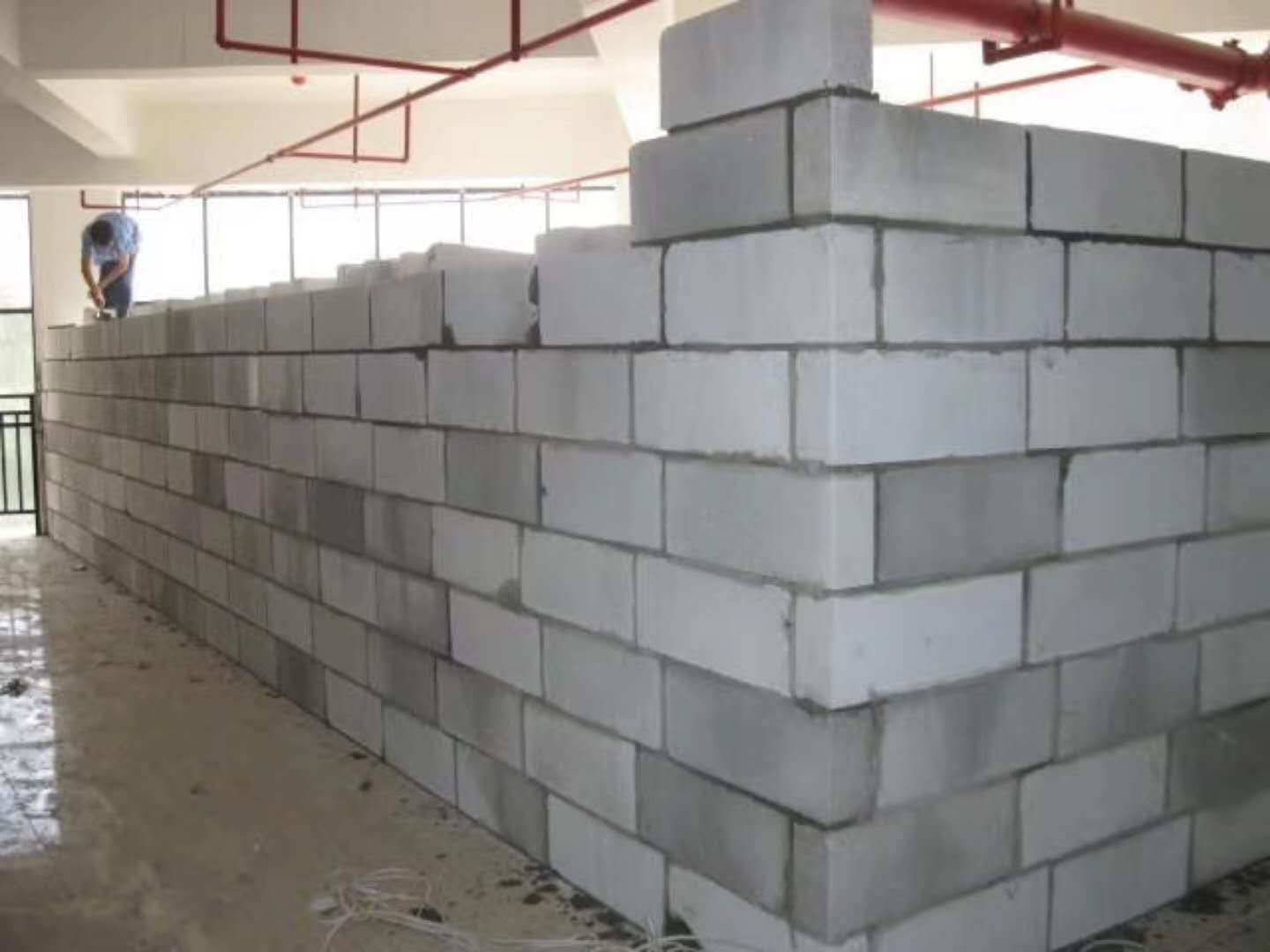 光山蒸压加气混凝土砌块承重墙静力和抗震性能的研究